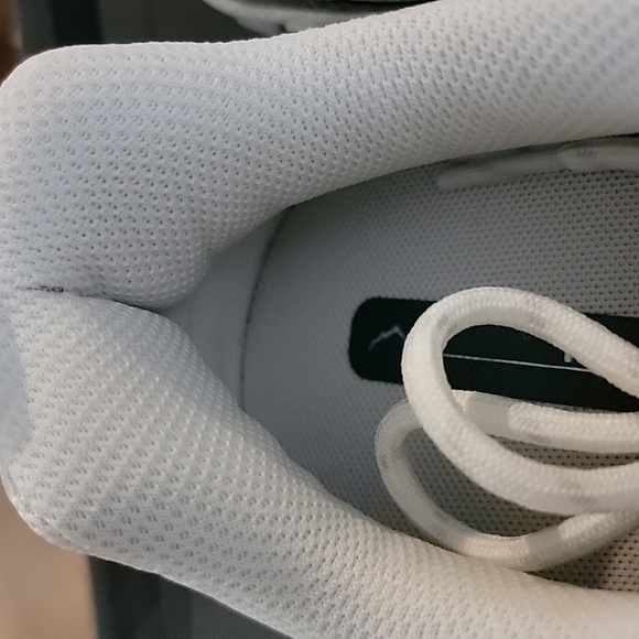 New‎ Balance 610v1